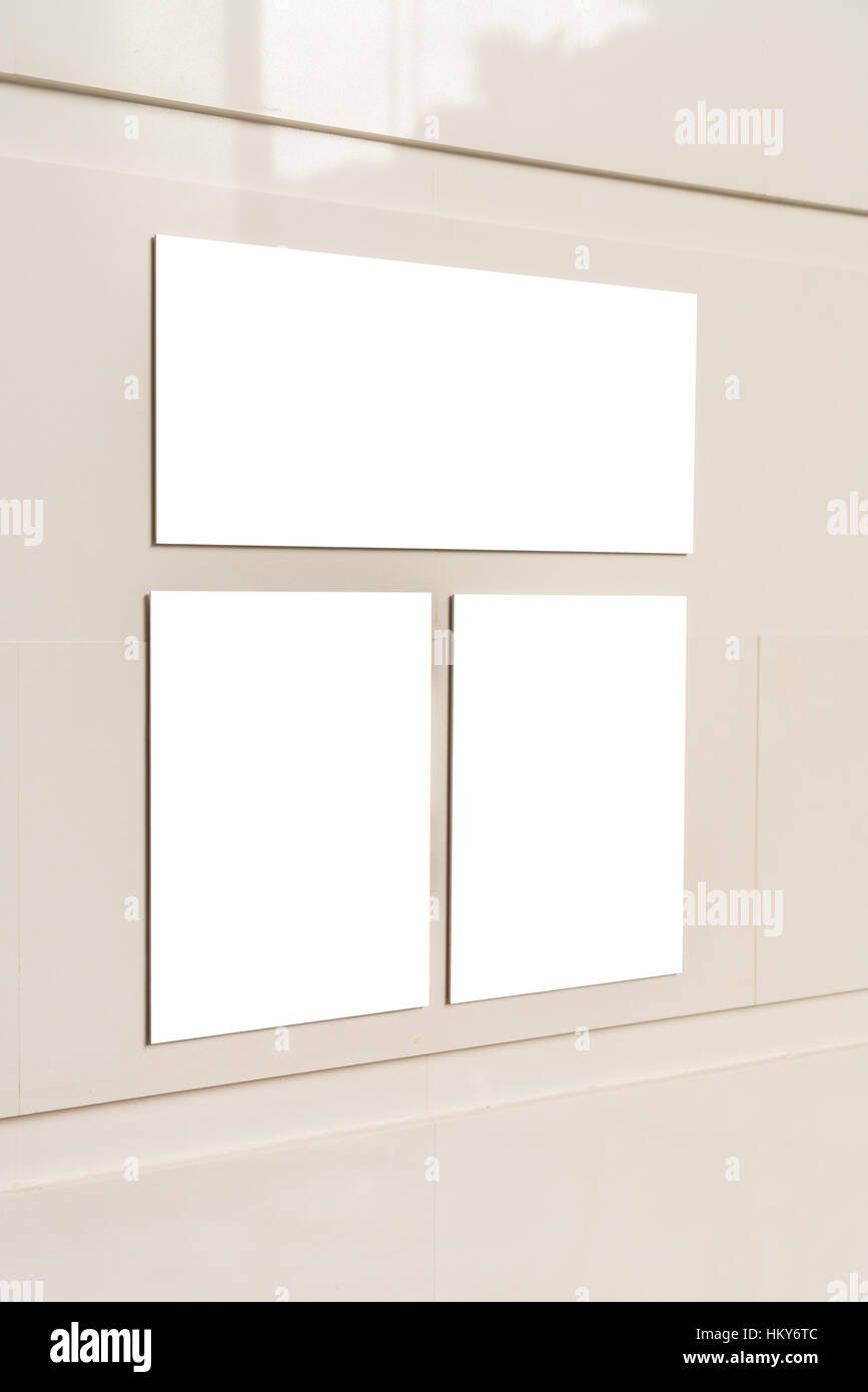 Empty sign in shopping mall Stock Photo - Alamy