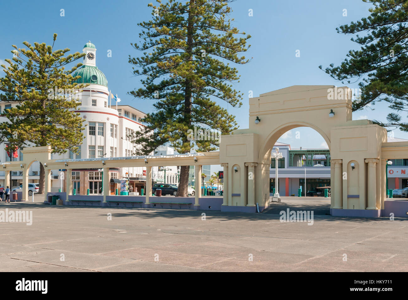 The New Napier Arch and Dome in Napier Hawkes Bay New Zealand Stock Photo