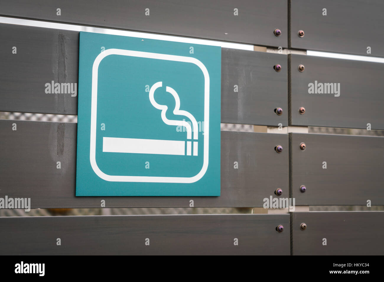 Smoking Area sign Stock Photo Alamy