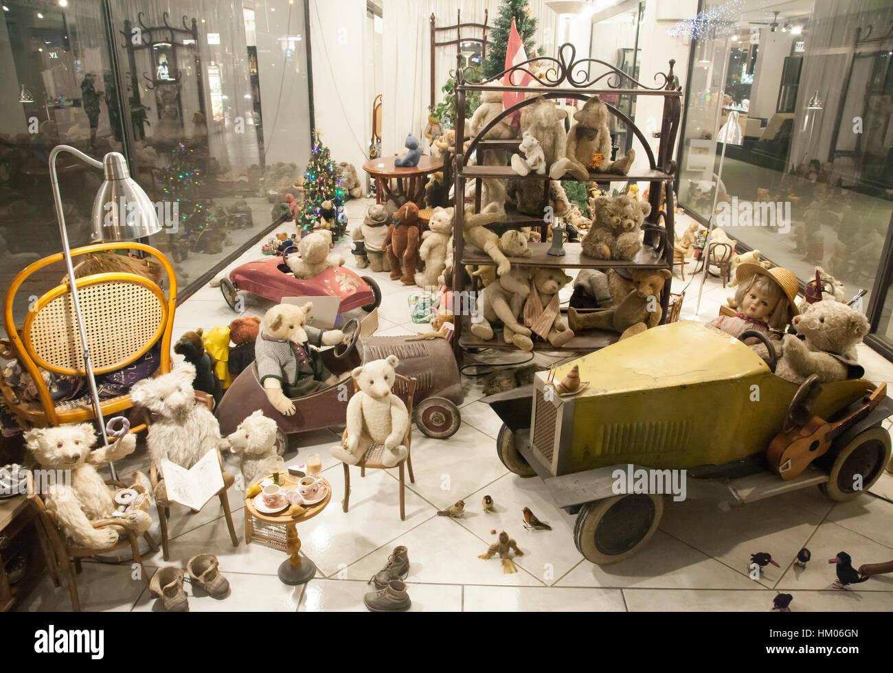 Bears and other toys inside toy shop in Vienna Stock Photo Alamy