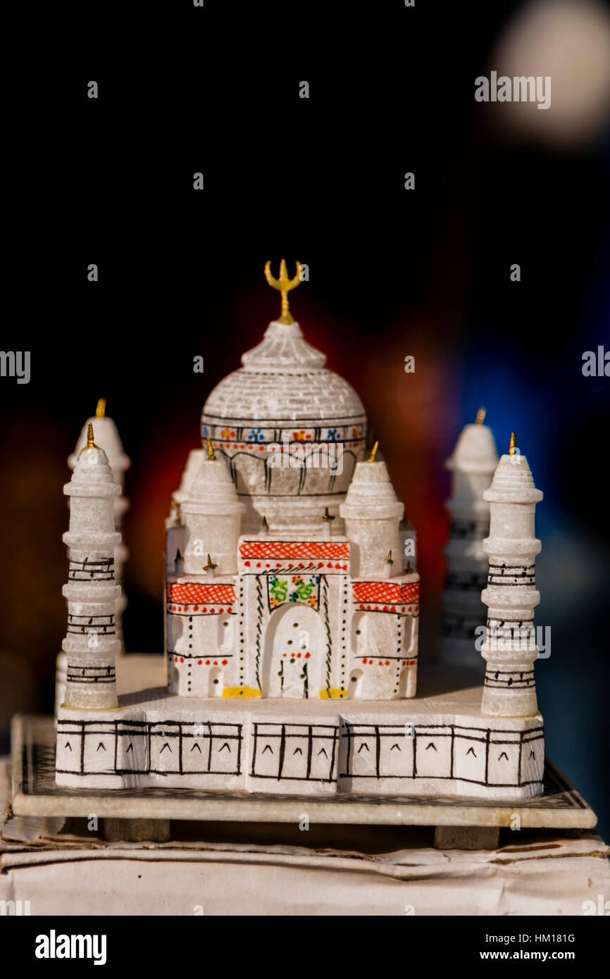 A beautiful dummy model of one of the wonders of world Taj Mahal made of  white marble for sale at a shop Stock Photo - Alamy