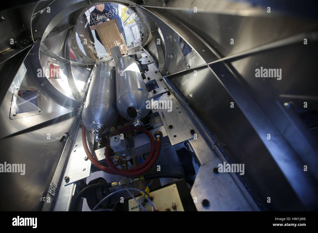 Spacex hyperloop pod competition hi-res stock photography and images ...