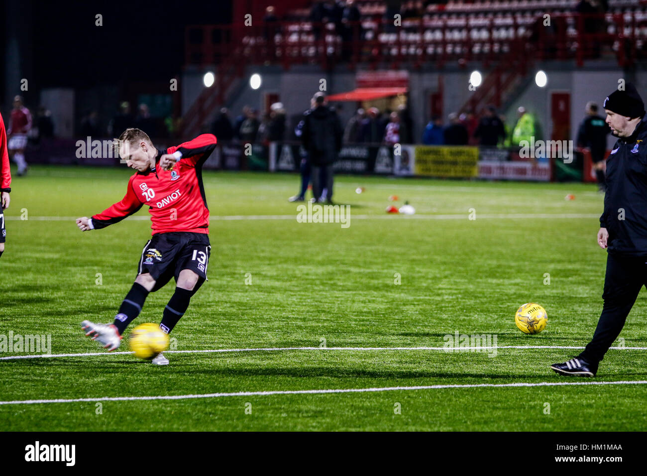 Watch Scottish Professional Football League Season 2024 Episode 5: Dundee  vs. Inverness Caledonian Thistle - Full show on Paramount Plus