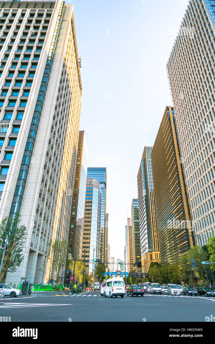 Japan tokyo shinjuku zebra crossing hi-res stock photography and images ...