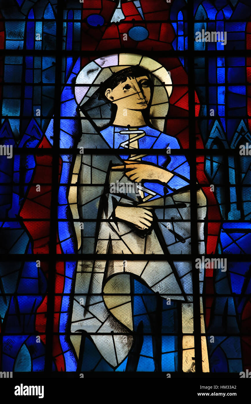 Jeanne d'Arc. Abbatiale SaintPierre NotreDamedesArdents. LagnysurMarne Stock Photo Alamy Jeanne d'Arc. Abbatiale SaintPierre NotreDamedesArdents. LagnysurMarne Stock Photo Alamy