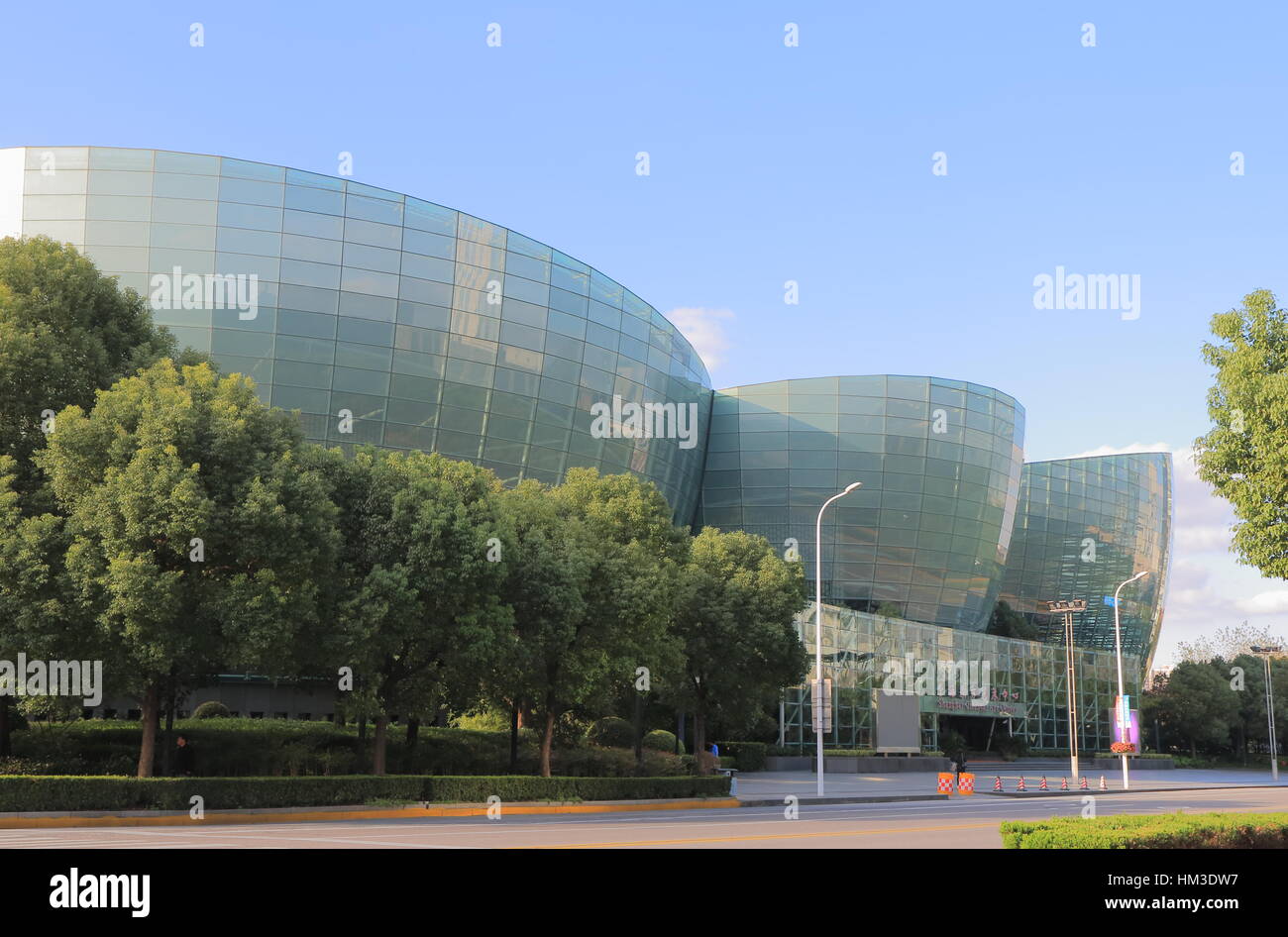 Shanghai oriental art center hi-res stock photography and images - Alamy