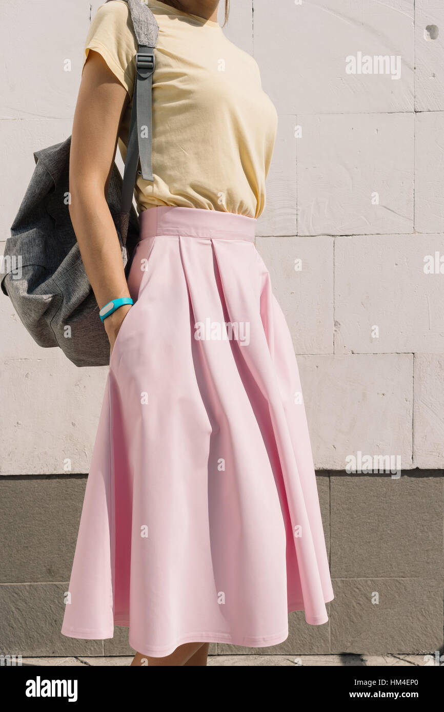 pink skirt yellow top