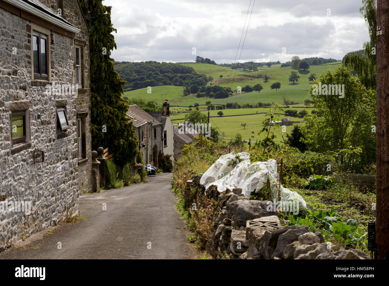 Peak District village of Youlgreave Derbyshire England Stock Photo Alamy