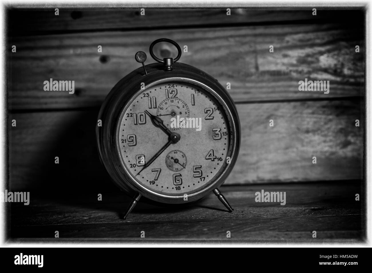 Antique Mechanical Alarm Clock Irving
