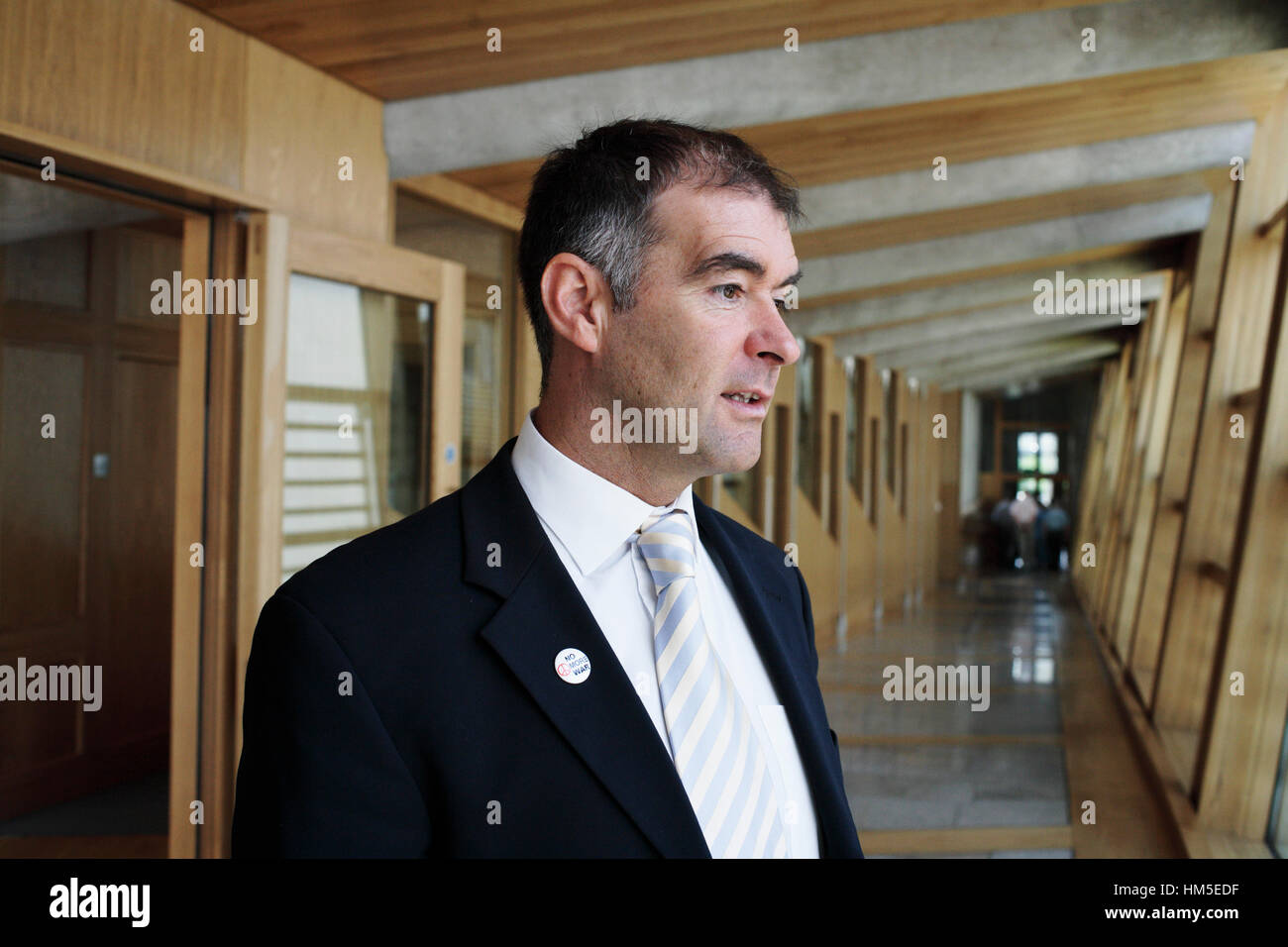 2006. Tommy Sheridan,MSP, at the Scottish Parliament in Edinburgh, Scotland. © Gerry McCann. Stock Photo