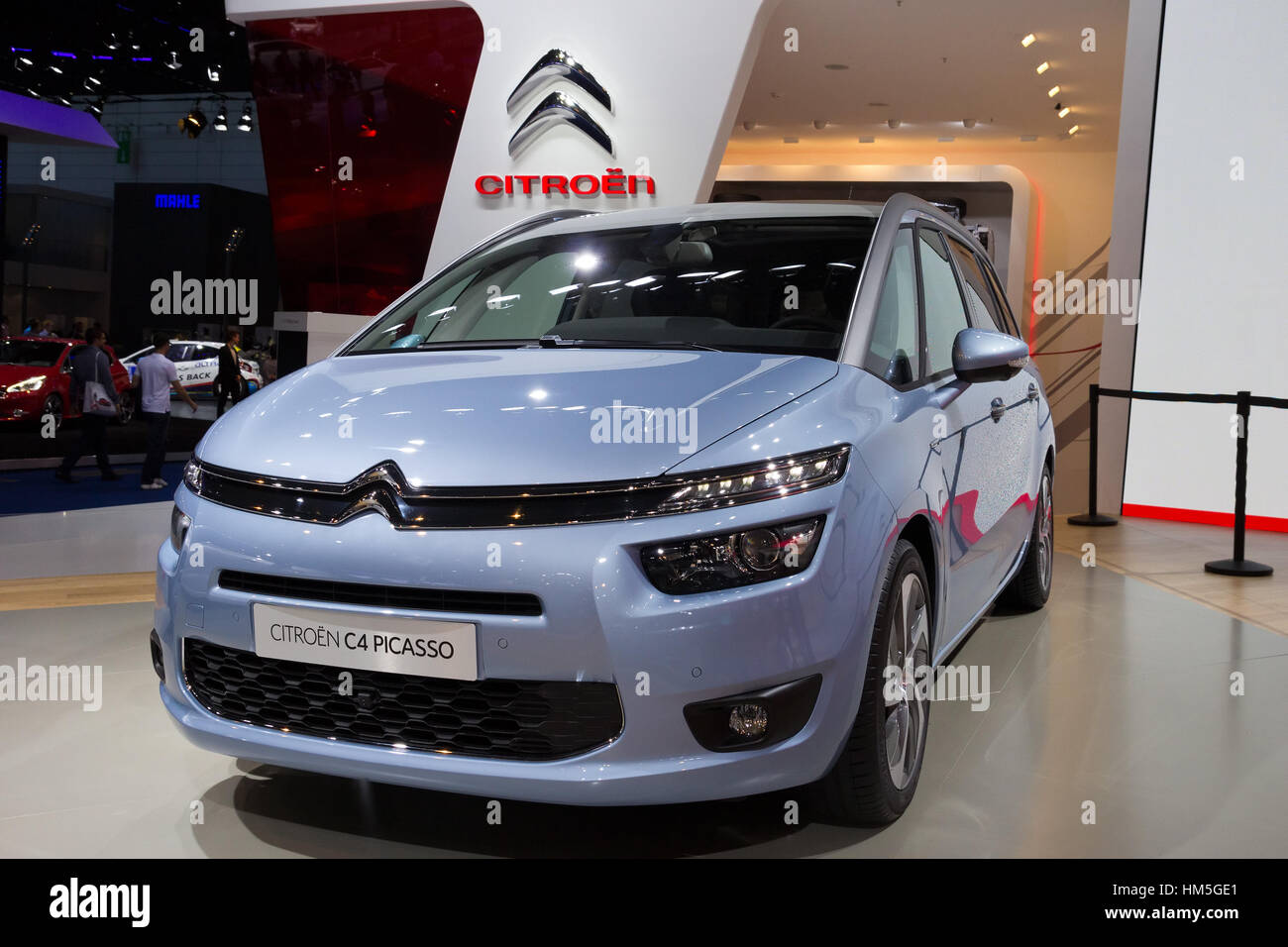 Citroen c4 picasso hi-res stock photography and images - Alamy