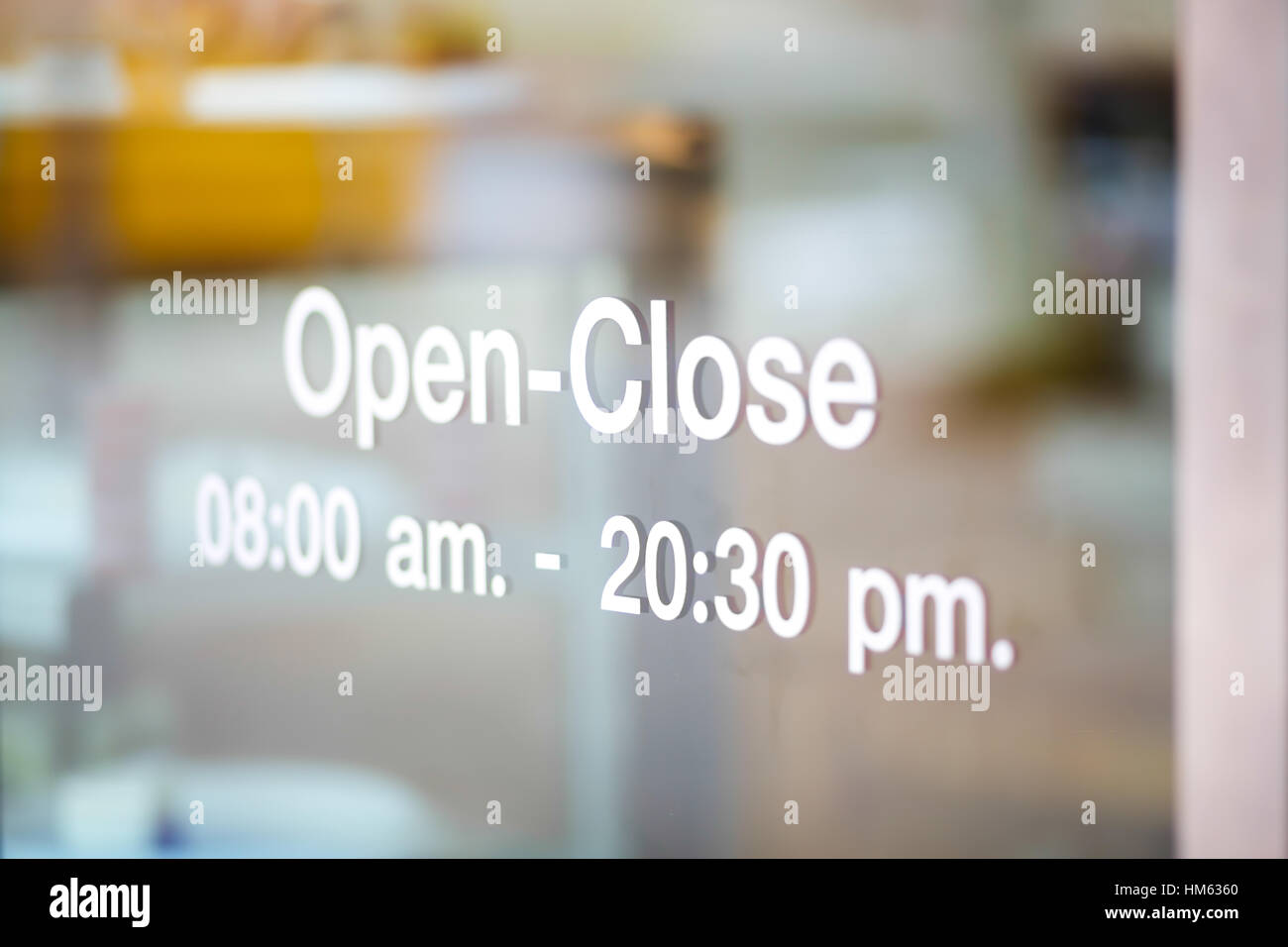 Open and Closed Sign on glass door Stock Photo - Alamy