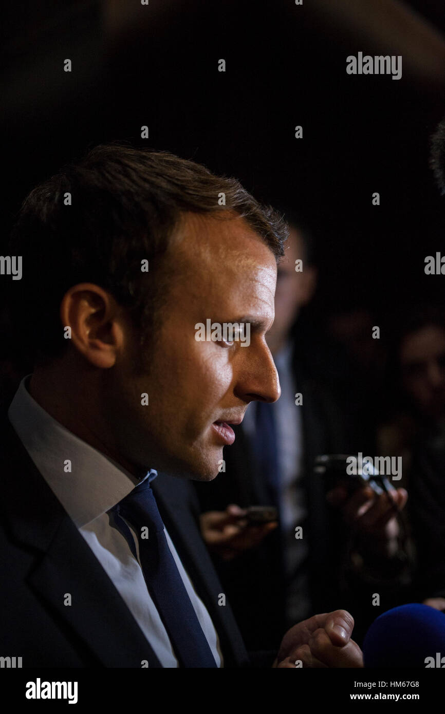 Emmanuel Macron in Beyrouth, Lebanon -  Lebanon / Beirut  -  Emmanuel Macron, candidate for the French presidential election in April 2017 with his movement 'En Marche!', During a meeting with the French and economic community at ESA (Ecole superieure des Affaires, a Franco-Lebanese cooperation project) on the Theme: 'France, a revolution Economic and social development for the 21st century ' Emmanuel Macron went to Beirut to meet on 24 January 2017, Michel Aoun the President of the Lebanese Republic, then Saad Hariri the Lebanese Prime Minister.    -  Bilal Tarabey / Le Pictorium Stock Photo