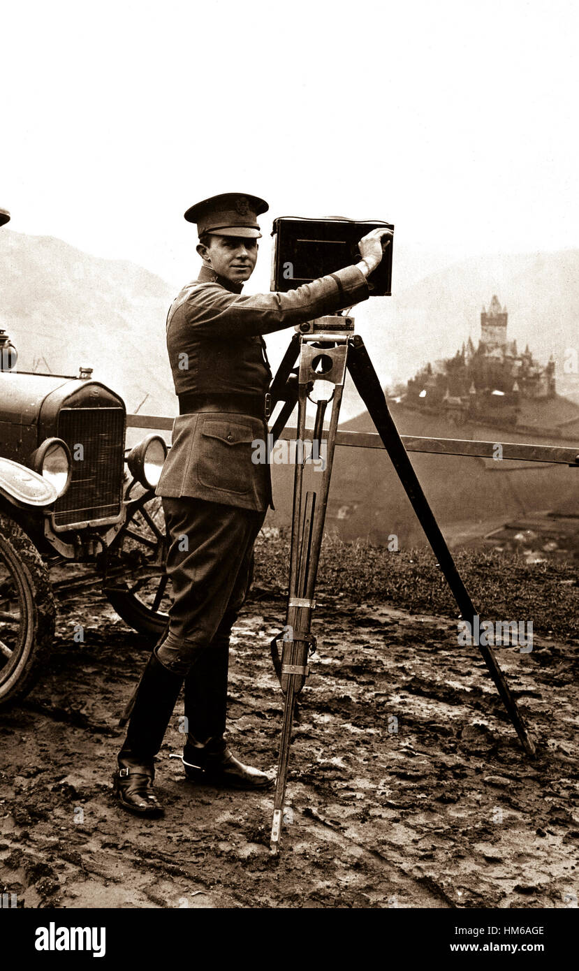 Second Lieut. George E. Stone, Signal Corps, United States Army, in charge Fourth Army Corps Photo Unit.  Cochem, Germany. January 9, 1919.  Sgt. Charles E. Mace. (Army) Stock Photo