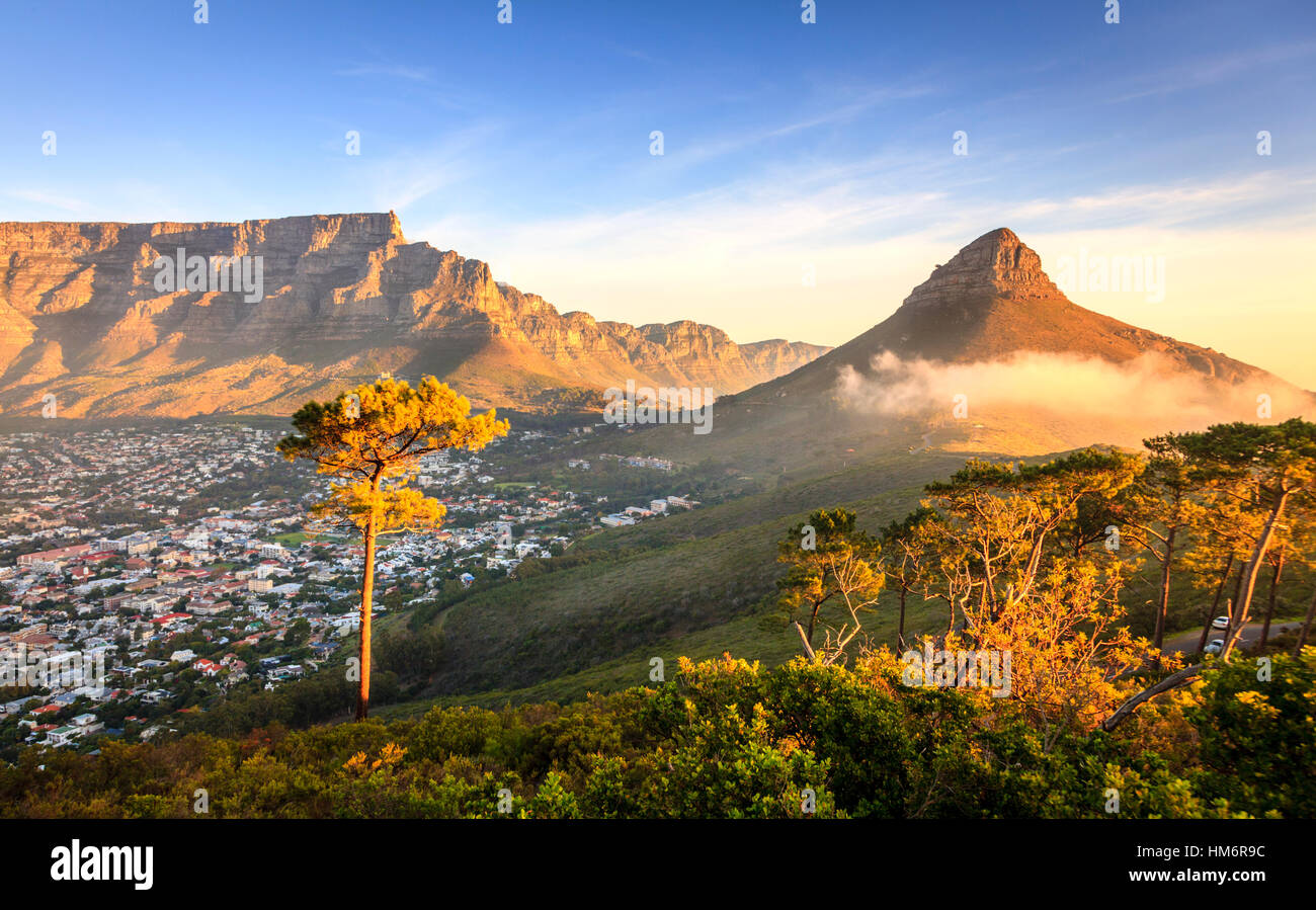Lions Head Mountain in Cape Town, South Africa Stock Photo - Alamy