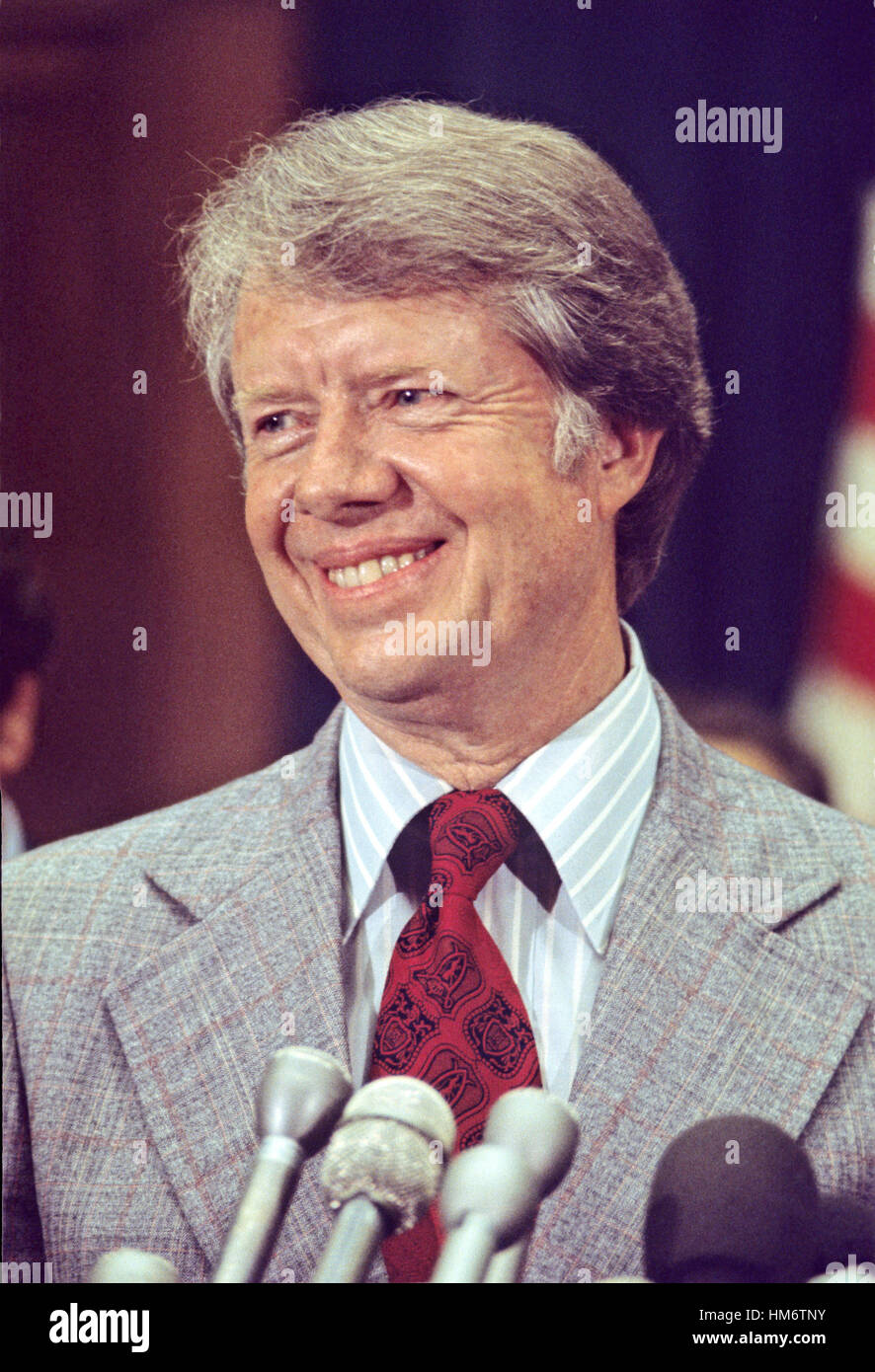 Governor Jimmy Carter (Democrat of Georgia), a candidate for the 1976 Democratic nomination for President of the United States, speaks before US House members and employees in the Rayburn House Office Building in Washington, DC on May 15, 1976. Stock Photo