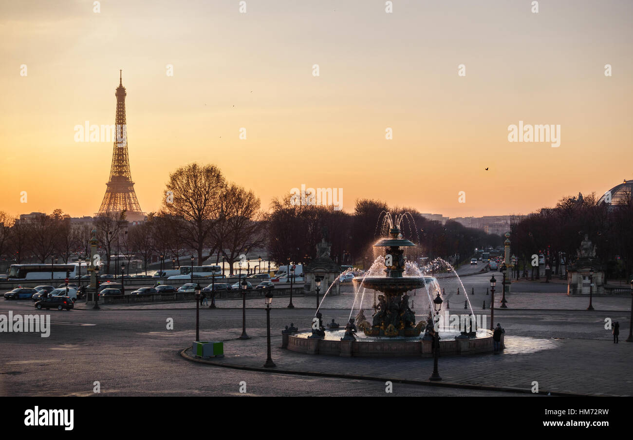 Concorde Square and the Eiffel Tower at sunset in Paris, France Stock Photo