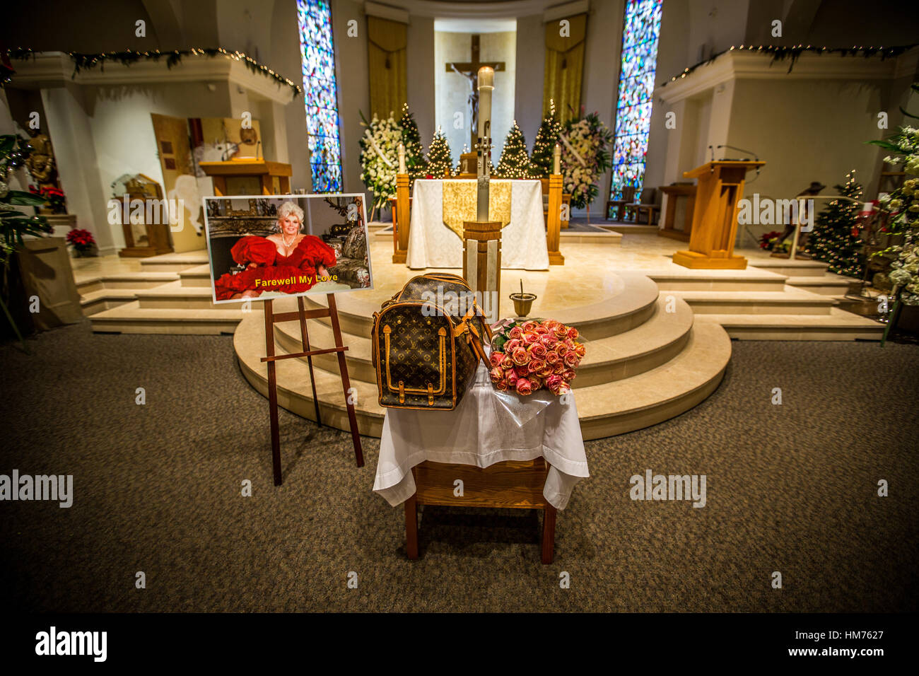 Zsa Zsa Gabor laid to rest in intimate Beverly Hills funeral at Good