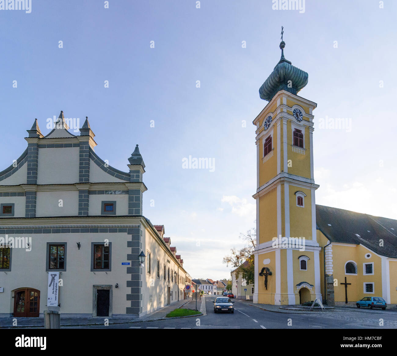 Hadersdorf-Kammern: Town hall and parish church, Waldviertel, Niederösterreich, Lower Austria, Austria Stock Photo