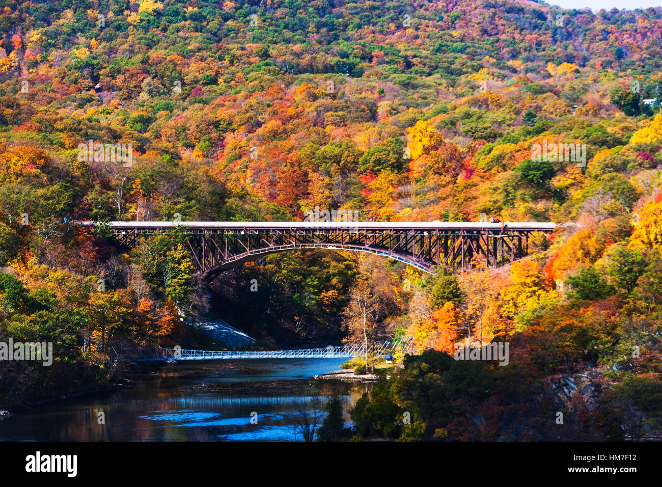 USA, New York, Bear Mountain with bridges above river Stock Photo