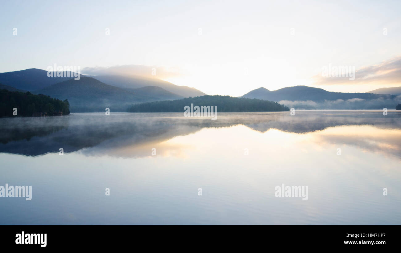 New york sunrise hi-res stock photography and images - Alamy
