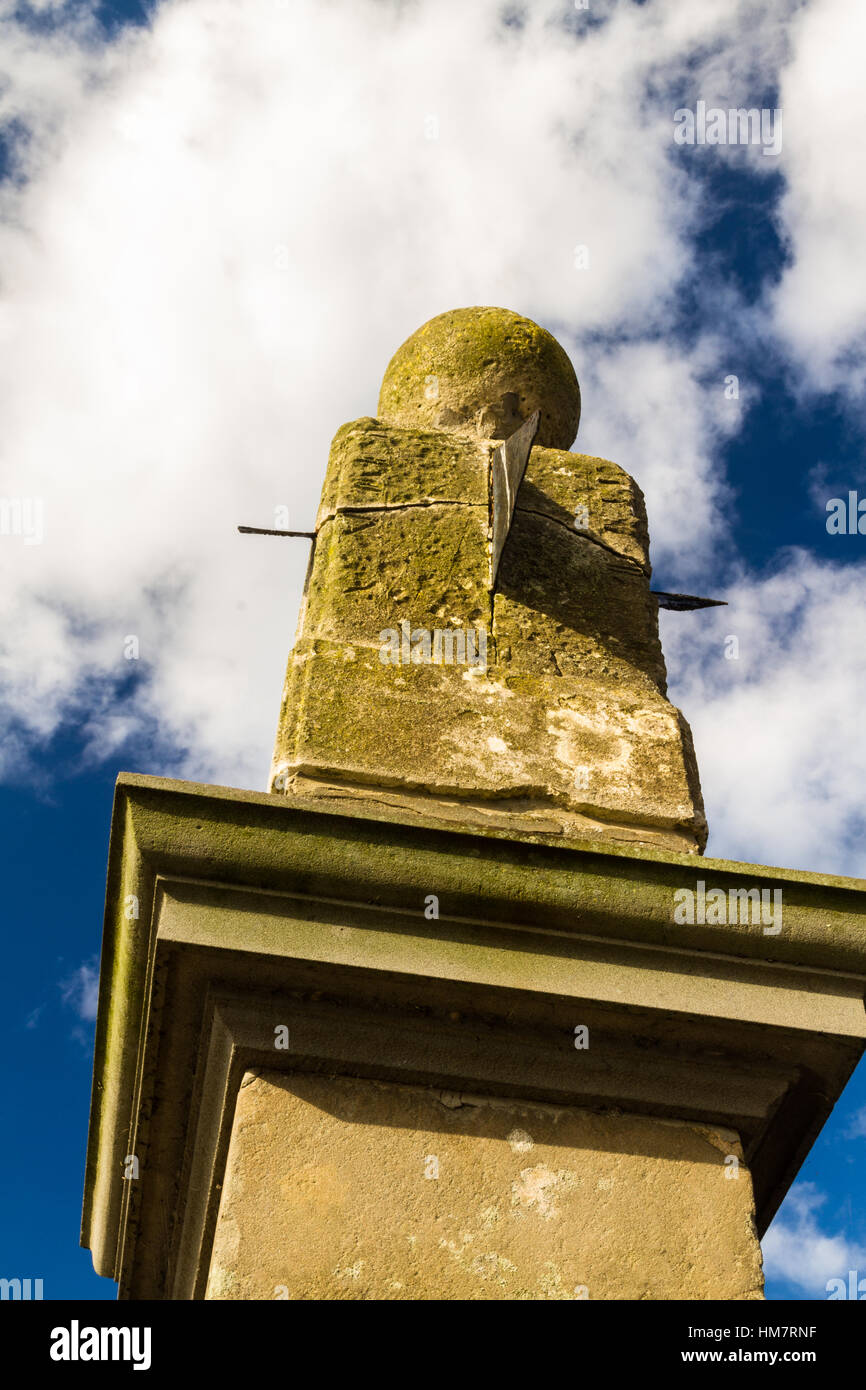 Pillar Sundial on Wilton Bridge, Ross on Wye, Herefordshire, England, United Kingdom Stock Photo