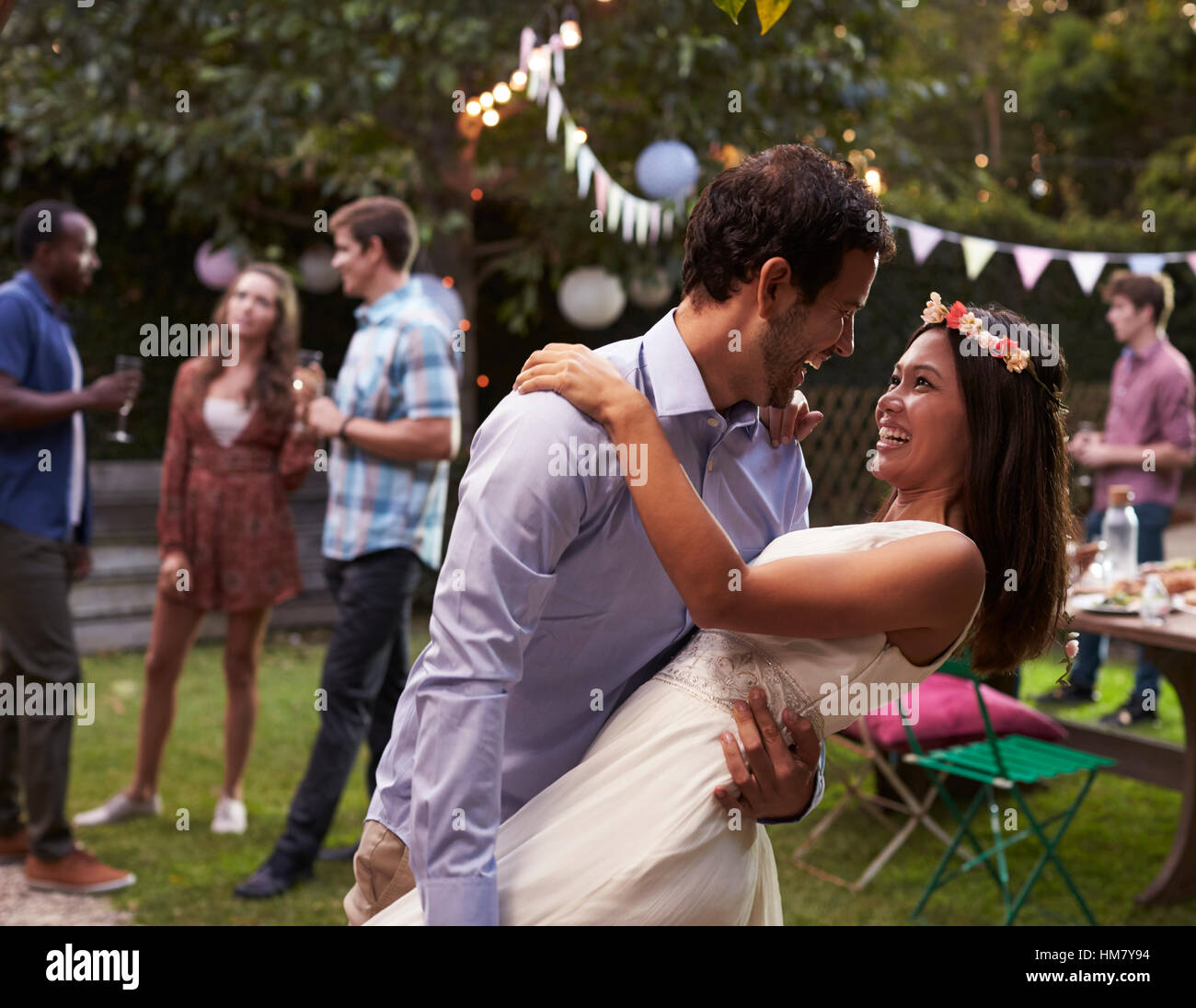 African american wedding couple hi-res stock photography and images - Alamy