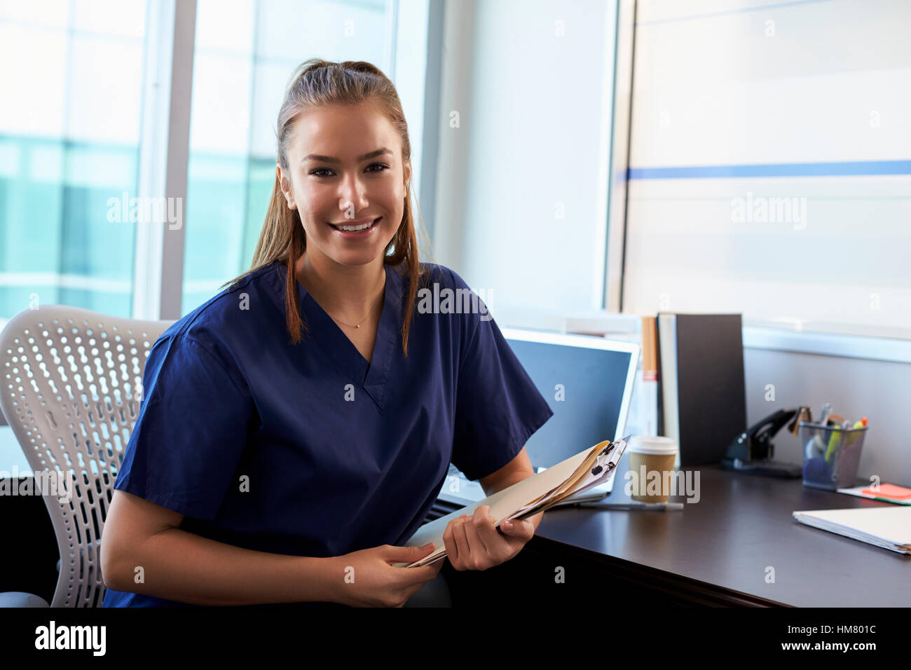 Teen nurse reading hi-res stock photography and images - Alamy