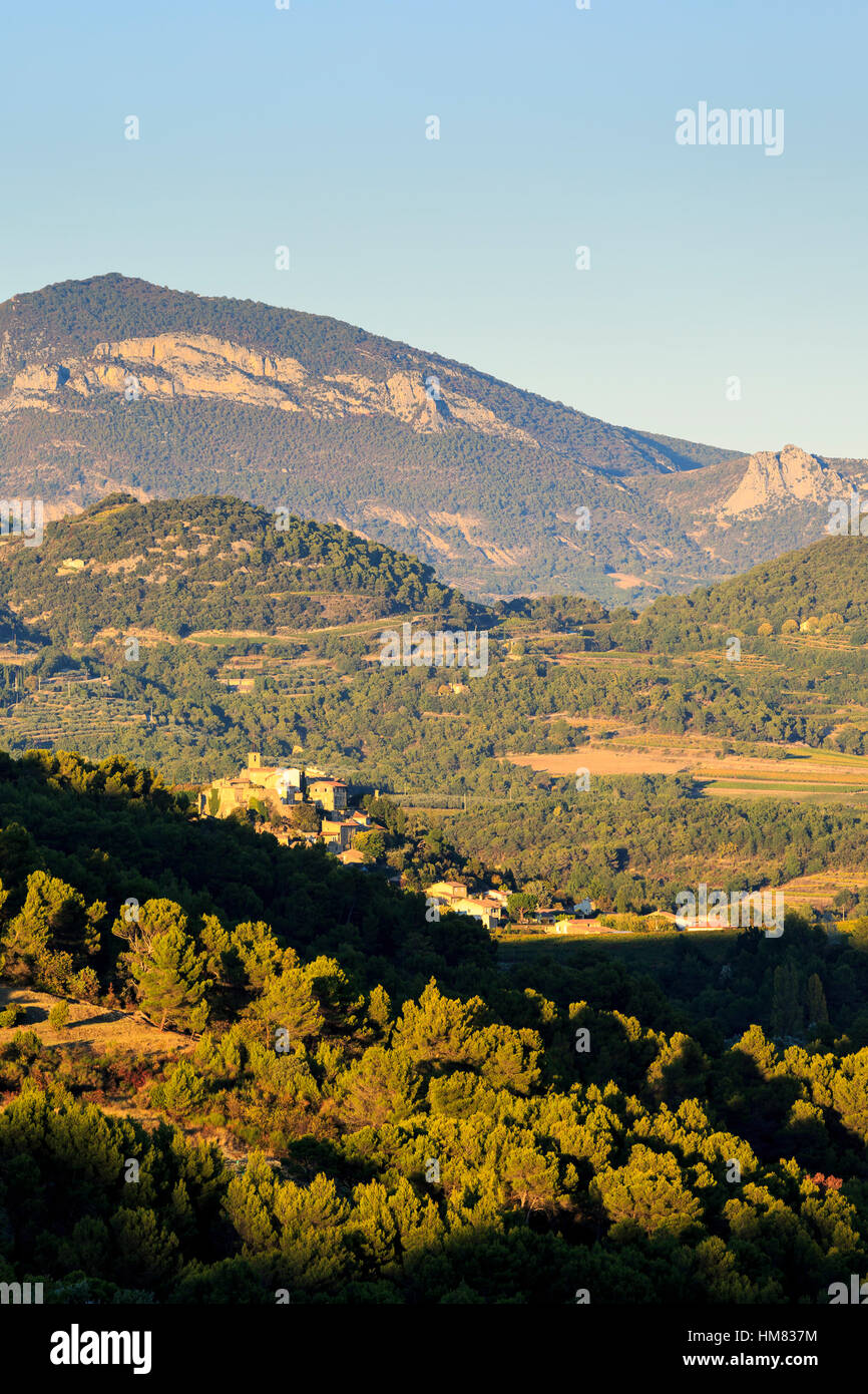 View of the village of Faucon in Vaucluse, Provence, France Stock Photo