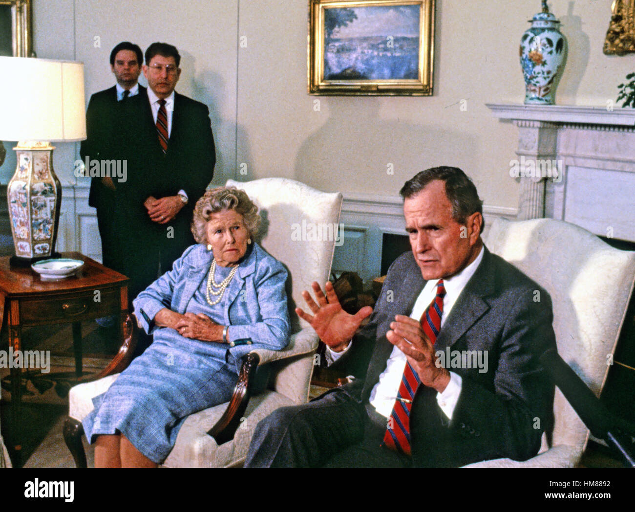 Office president american press hi-res stock photography and images - Alamy