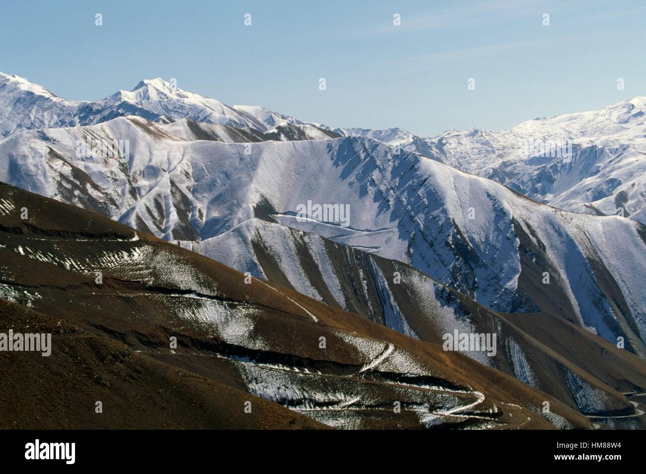 Snowy peaks, Alborz mountains range, Iran Stock Photo - Alamy