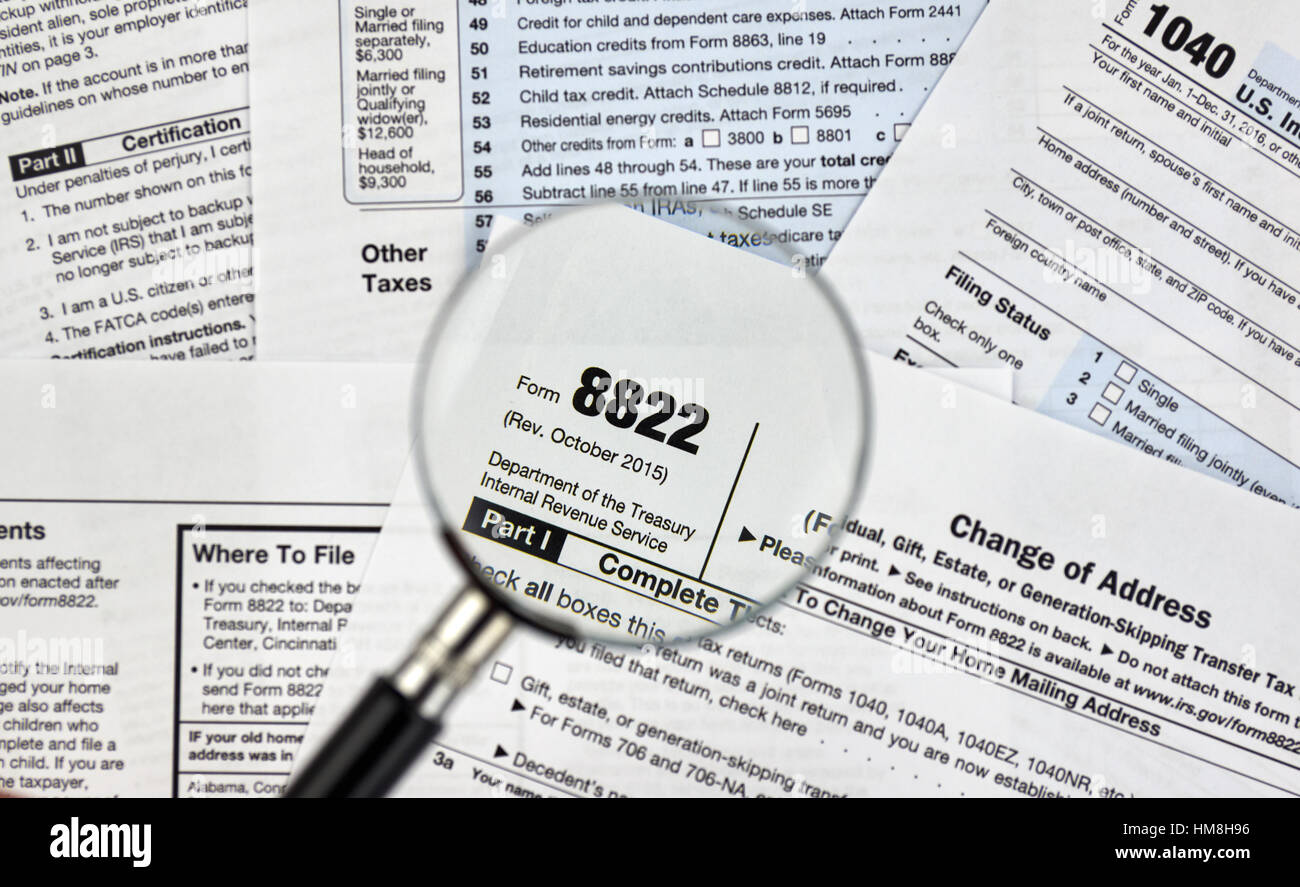 8822 change of address federal tax form Stock Photo Alamy