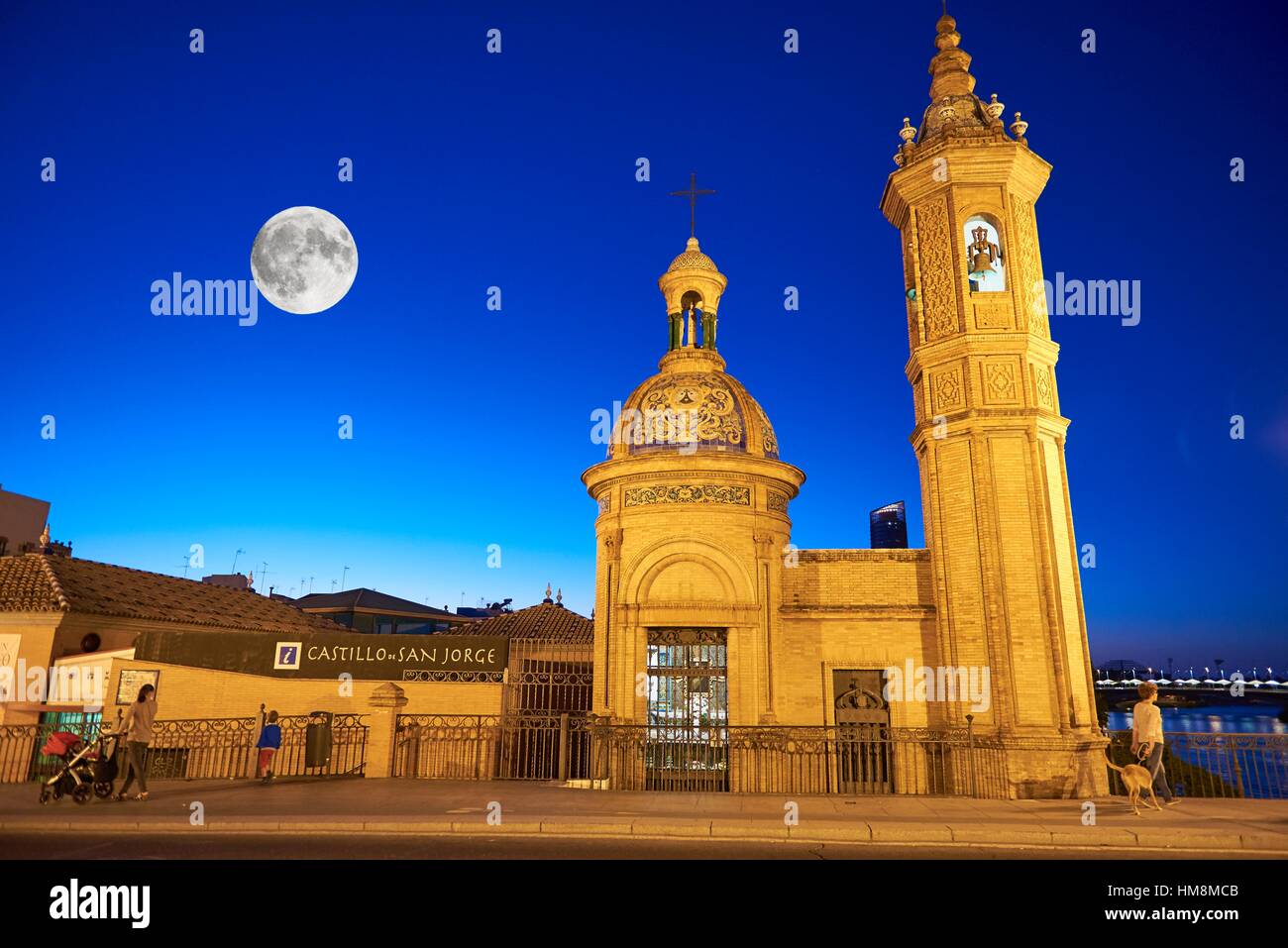 Mercado De Triana High Resolution Stock Photography and Images - Alamy