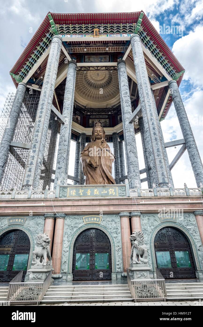 Kuan Yin statue, temple Kek Lok Si, Penang, Malaysia Stock Photo Alamy