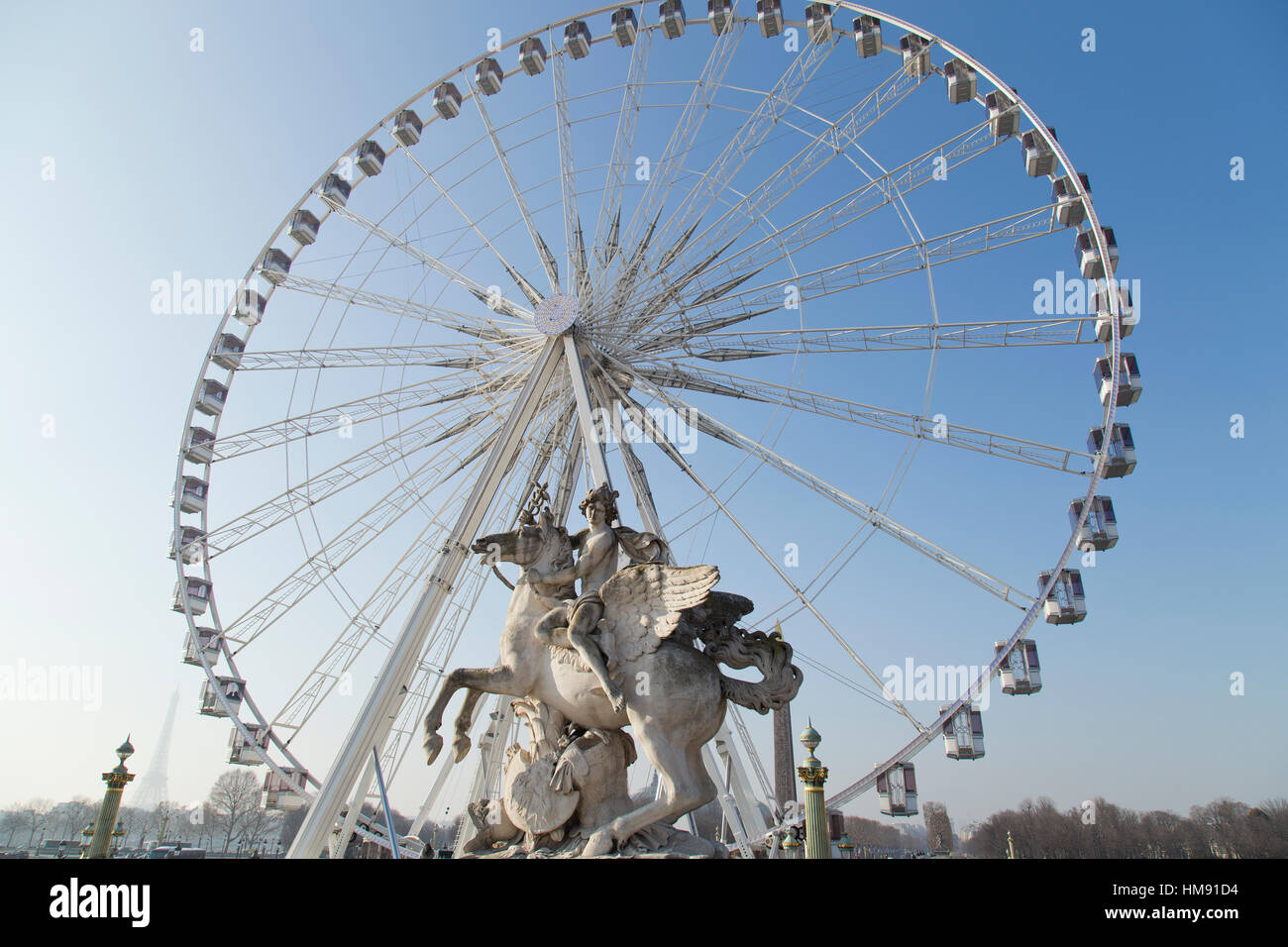 Big Wheel of Paris in Paris in winter Stock Photo Alamy