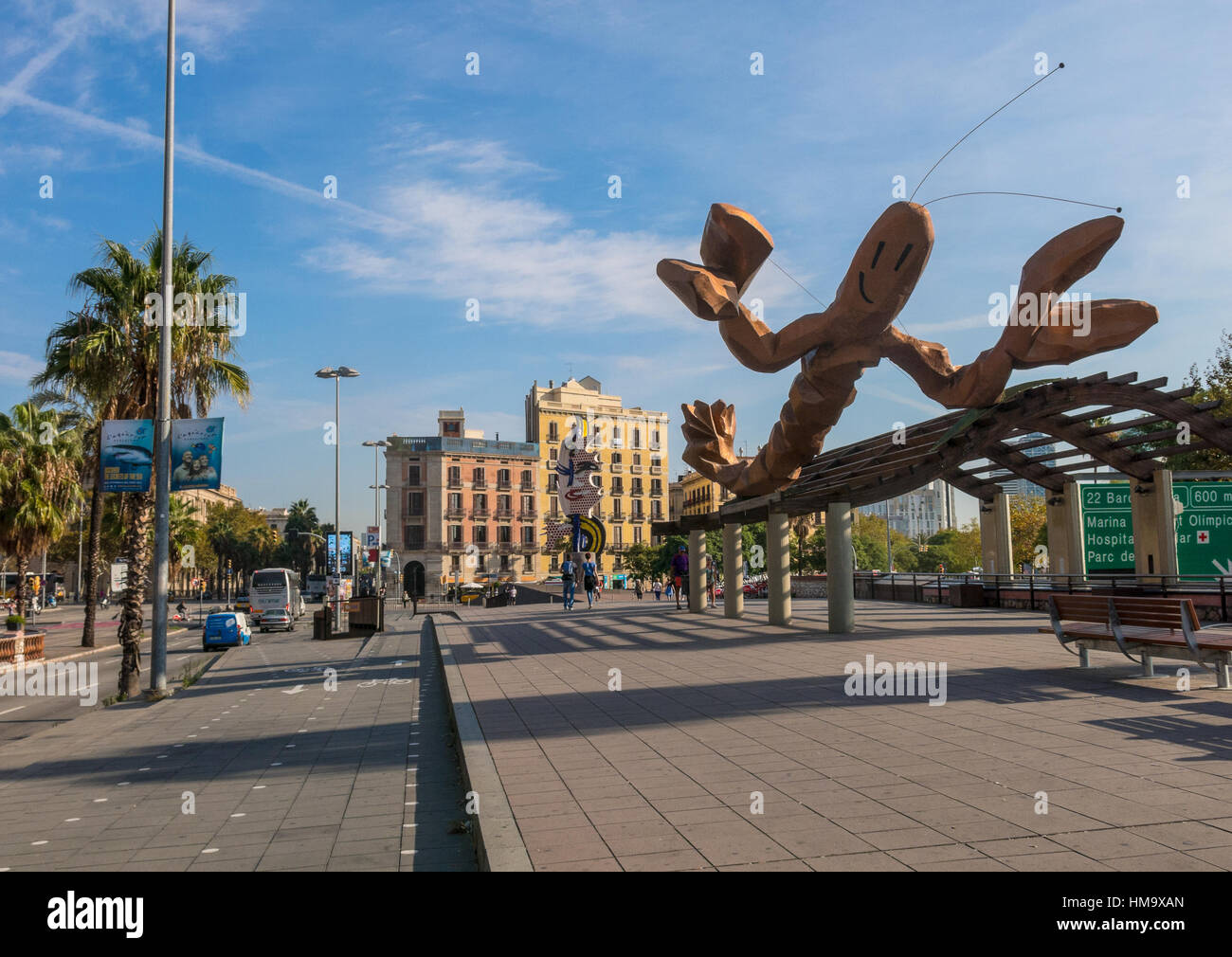 BARCELONA, SPAIN - OCT 5: passersby on a sunny day on October 5, 2016, on the Walk 'Moll de la Fusta', on the coast of the city of Barcelona. In the b Stock Photo