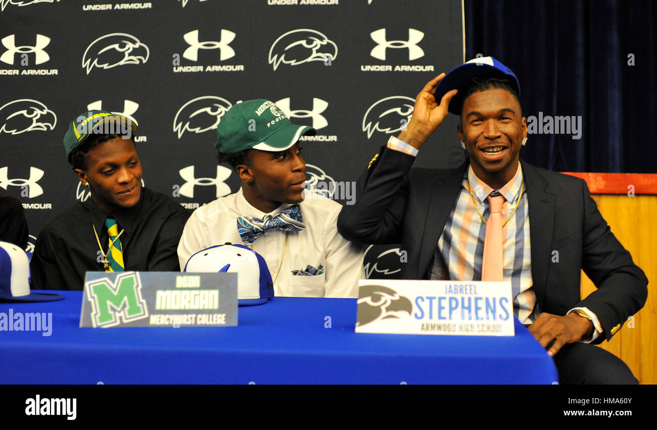 Darrian mcneal hires stock photography and images Alamy