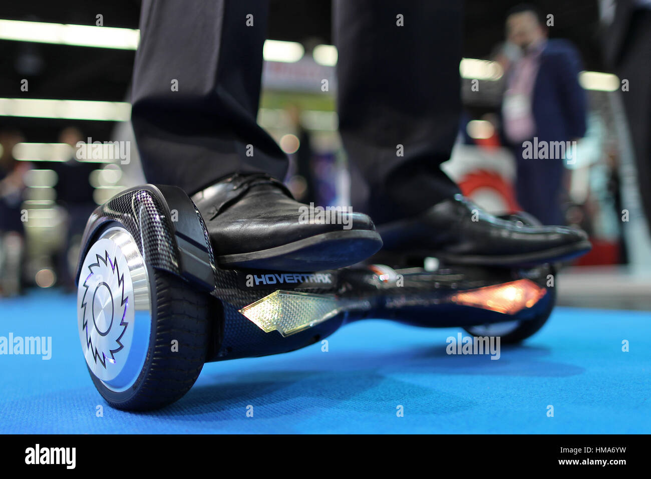 Razor hovertrax hi-res stock photography and images - Alamy
