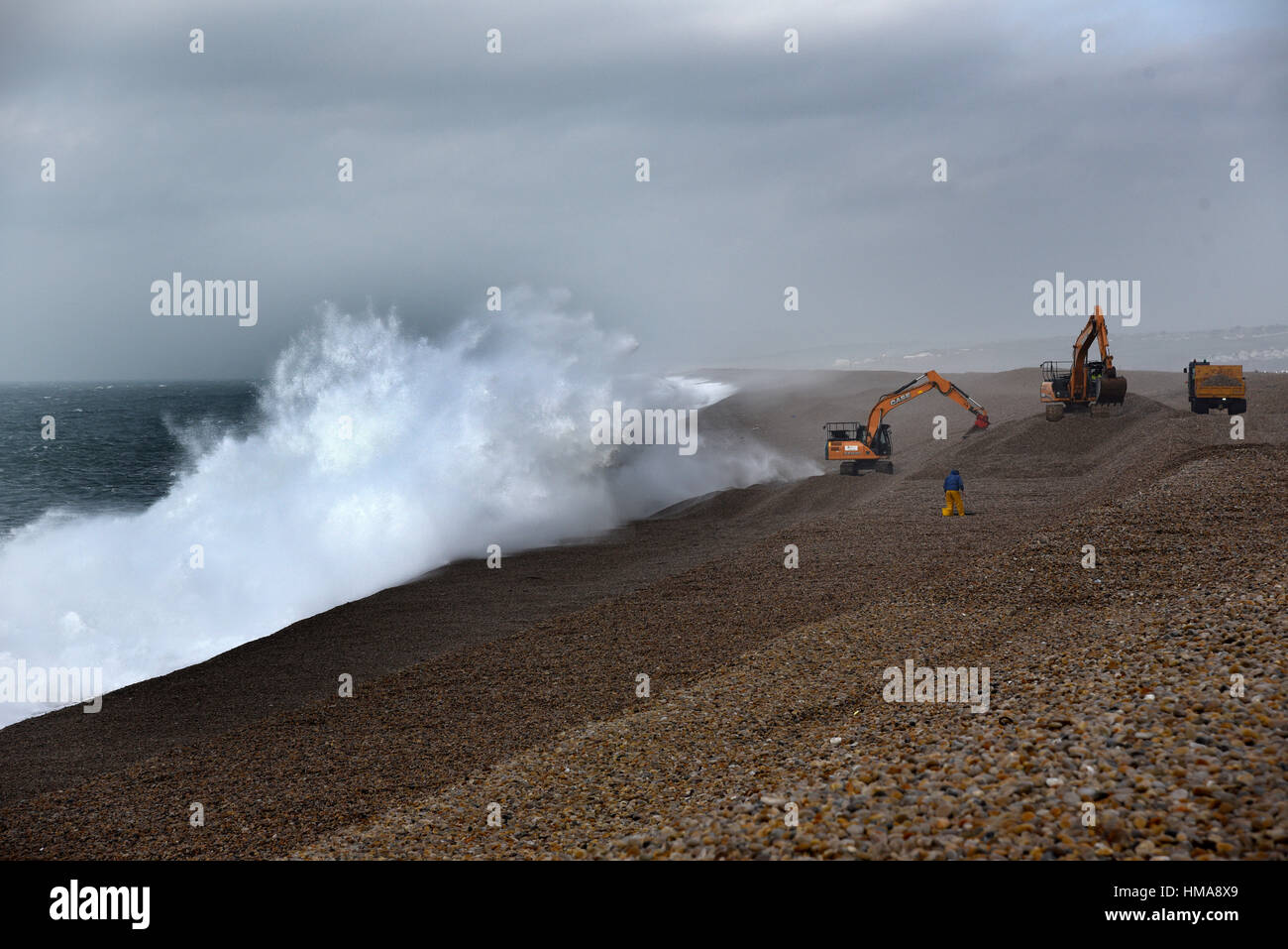 Chesil Cove, Portland, UK. 2nd Feb, 2017. UK Weather. Strong winds and