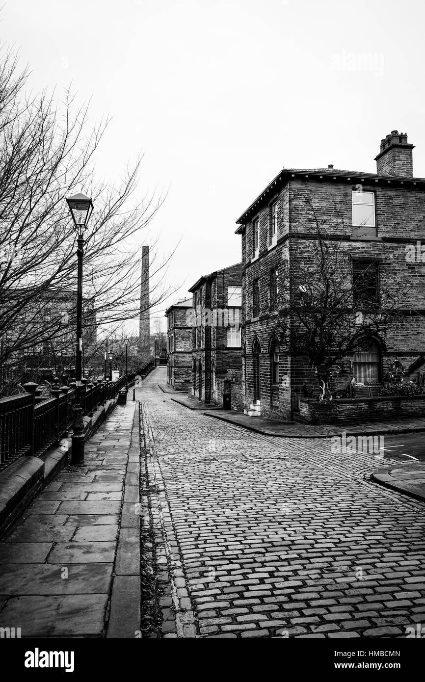 Saltaire bradford houses Black and White Stock Photos & Images Alamy