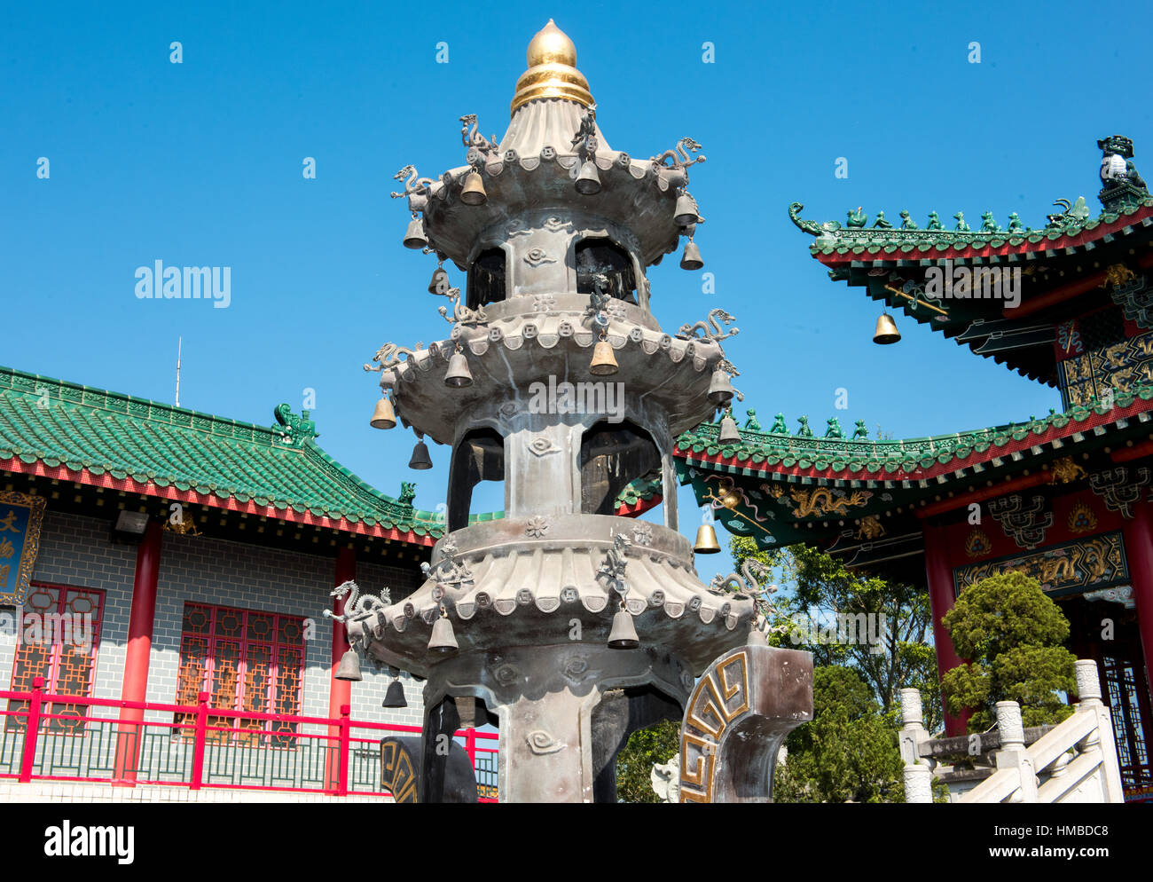 Wun chuen sin temple hi-res stock photography and images - Alamy