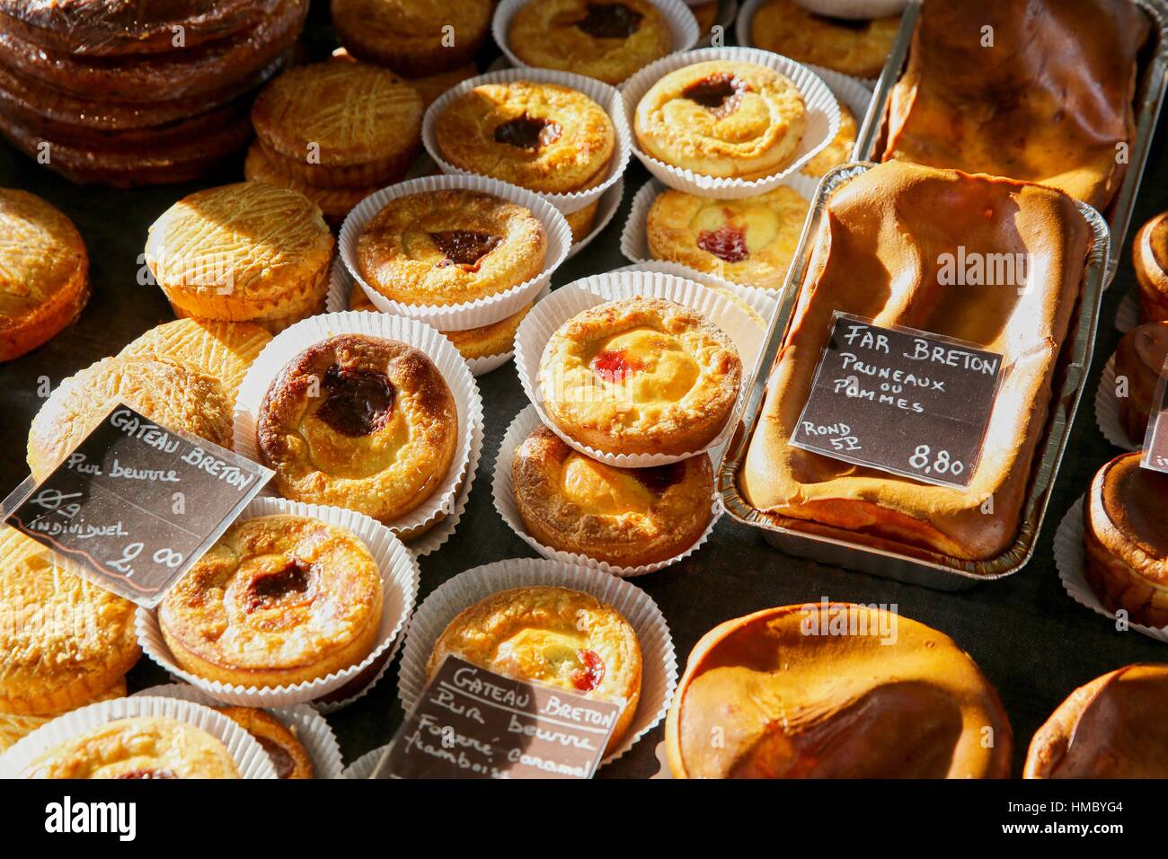 Cakes, market at Place des Lices Square, Rennes, Bretagne, Brittany