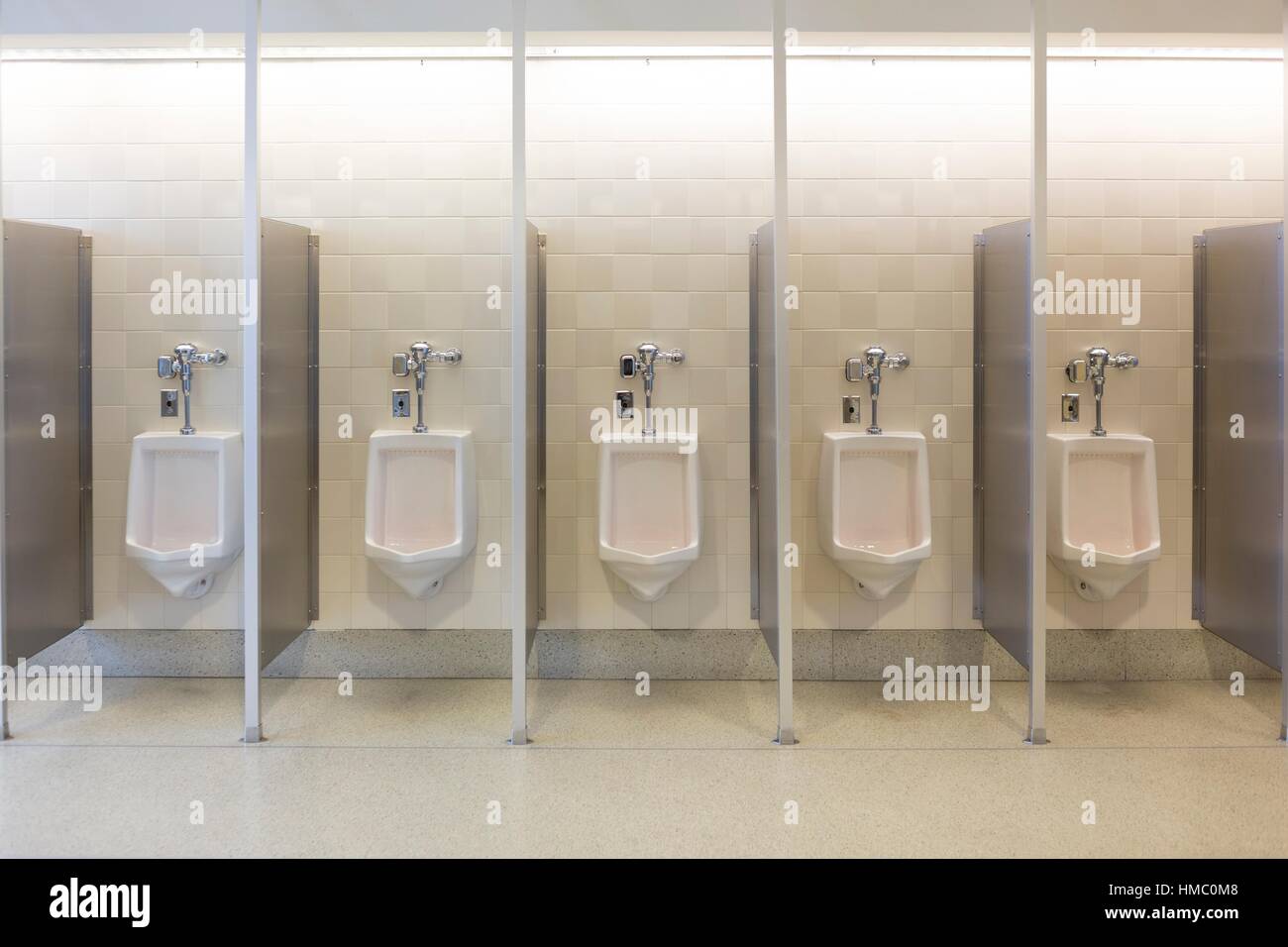 Men´s room urinals, RDU airport, Durham, NC, USA Stock Photo - Alamy