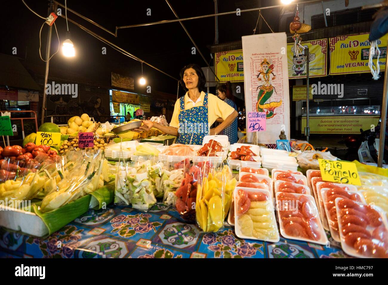 Hua Hin night market, Thailand Stock Photo: 133034867 - Alamy