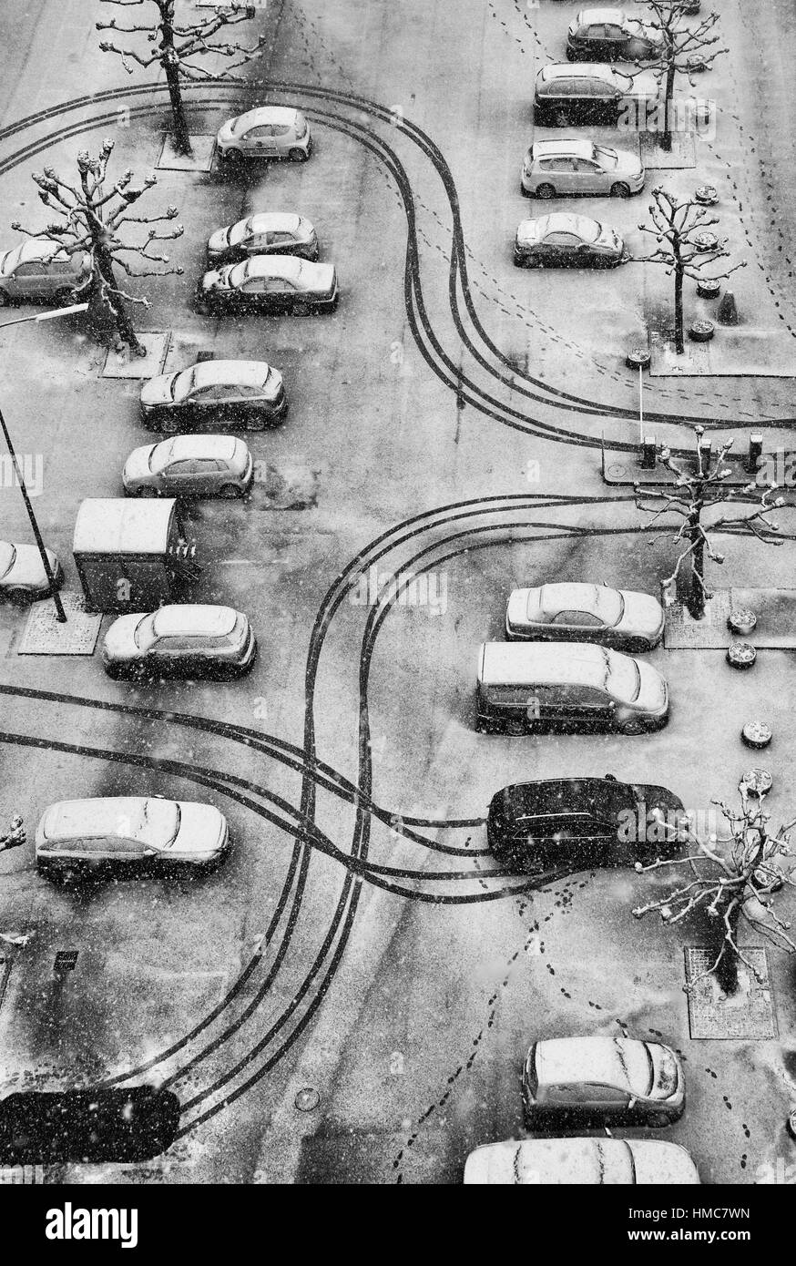 patterns in snow, parking scene, Geneva, Switzerland Stock Photo Alamy