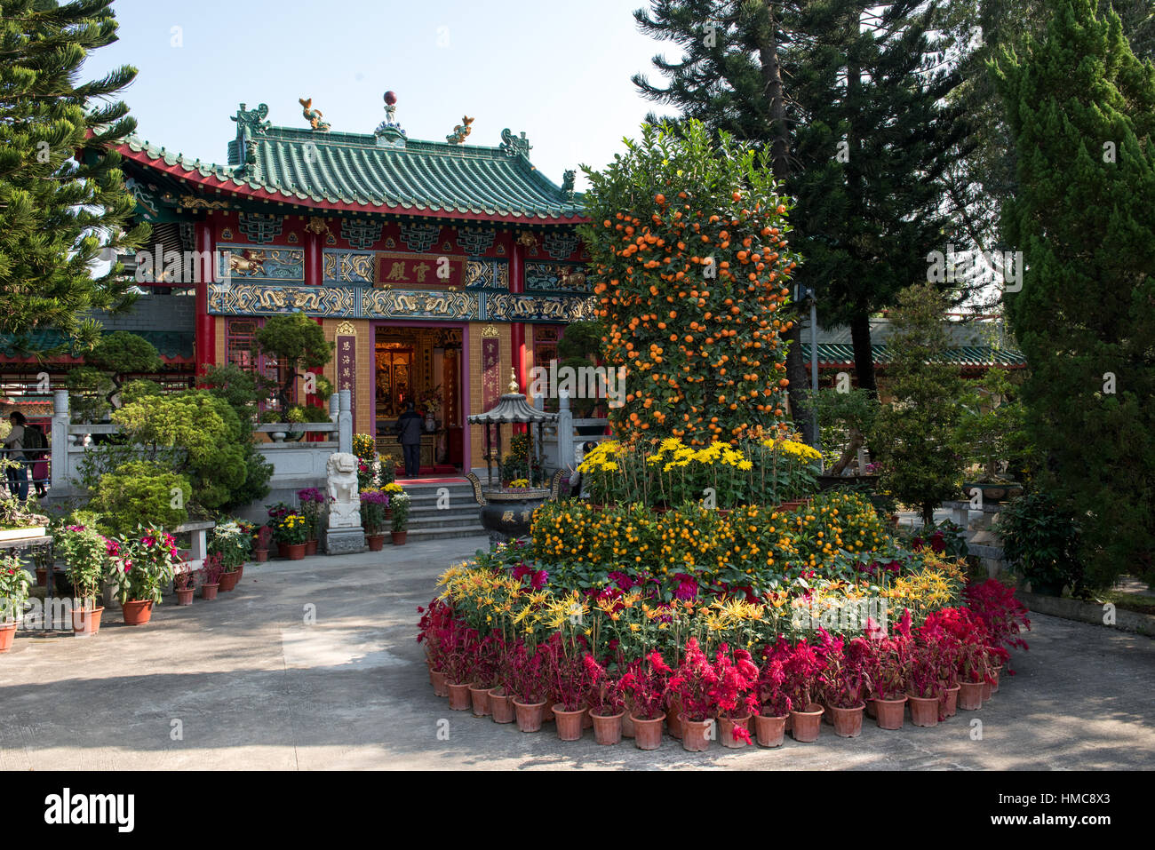 Wun chuen sin taoist temple hi-res stock photography and images - Alamy