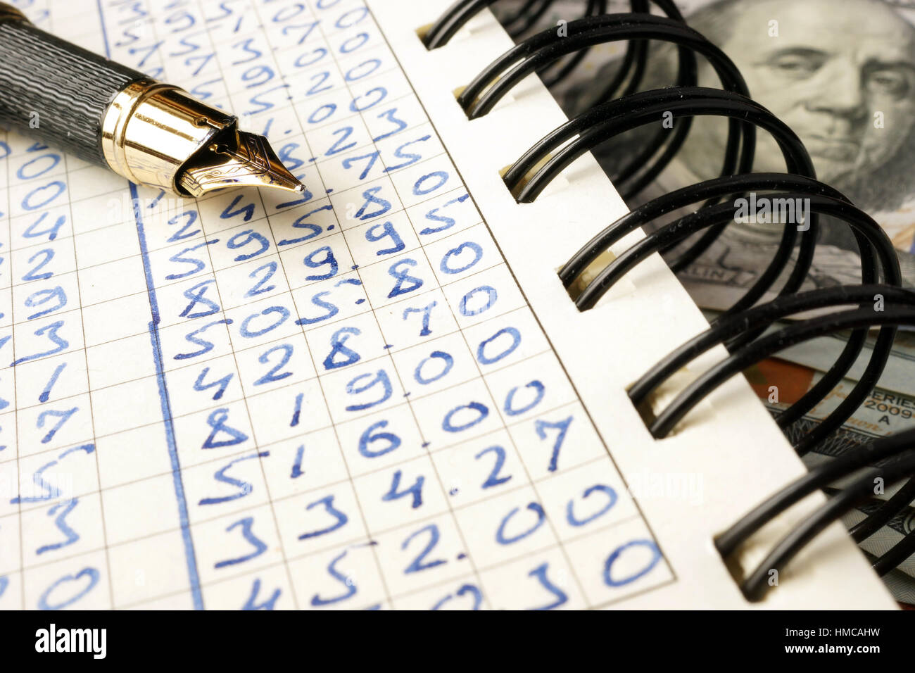 Financial Note Images Note with financial data and cash. Accounting concept Stock Photo - Alamy