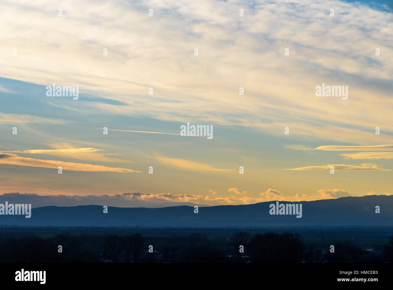 Beautiful sunset sky over mountain hi-res stock photography and images ...