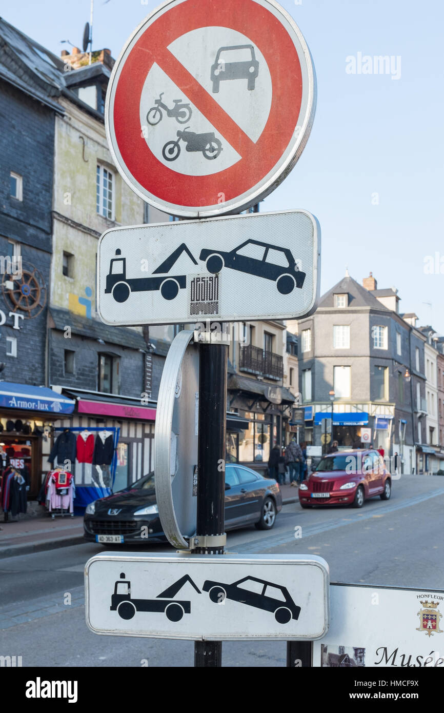 Traffic sign warning that cars will be towed away in Honfleur, Normandy