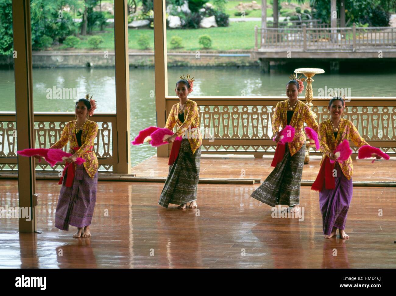Female dancers, Vimanmek Palace, Bangkok, Thailand. Stock Photo